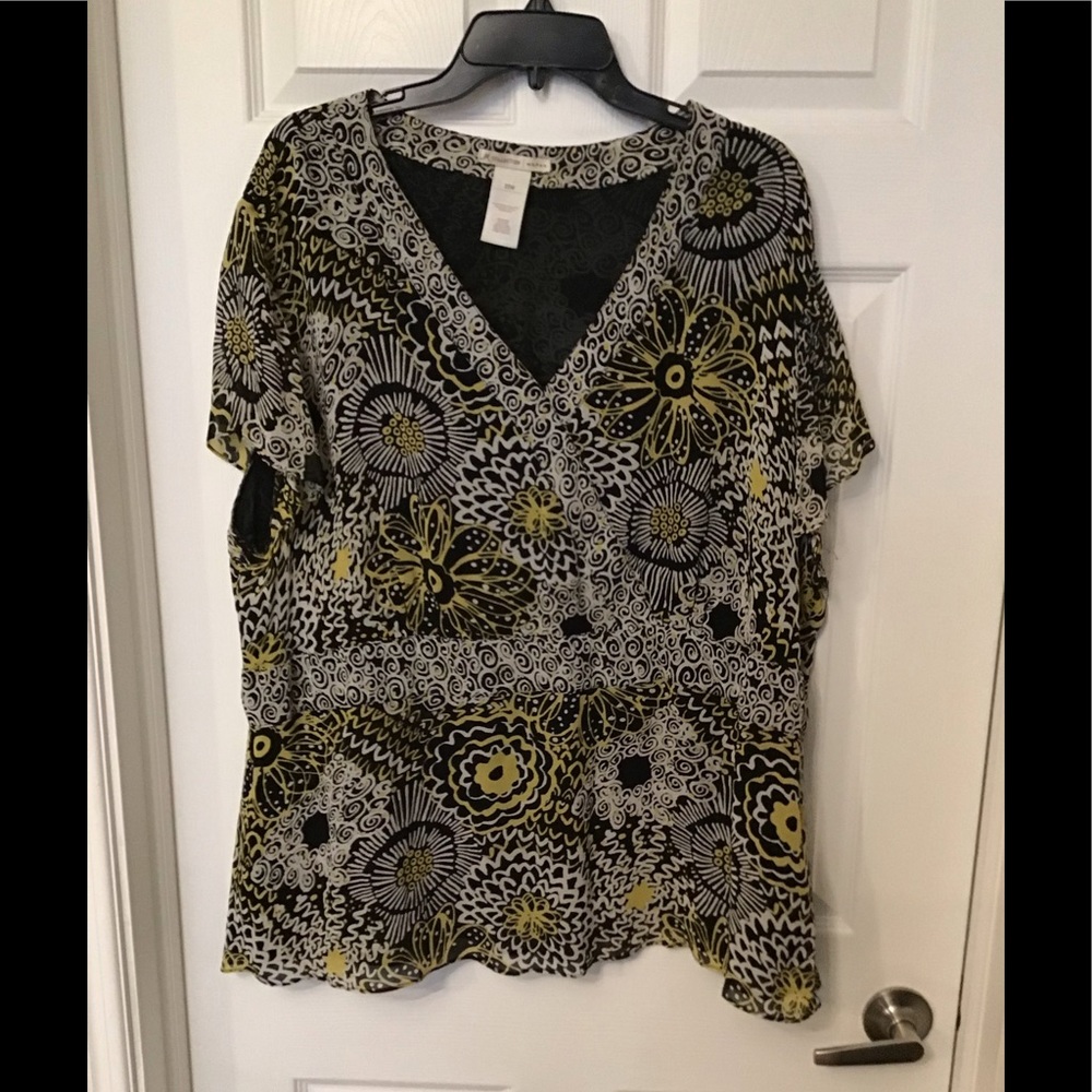 Plus Size JM Collection 2pce skirt suit